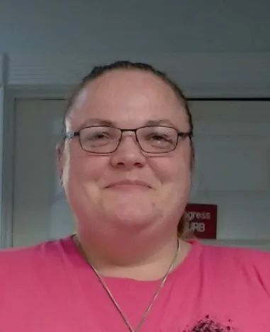 Registry photo of Stephanie Lynn Hodge