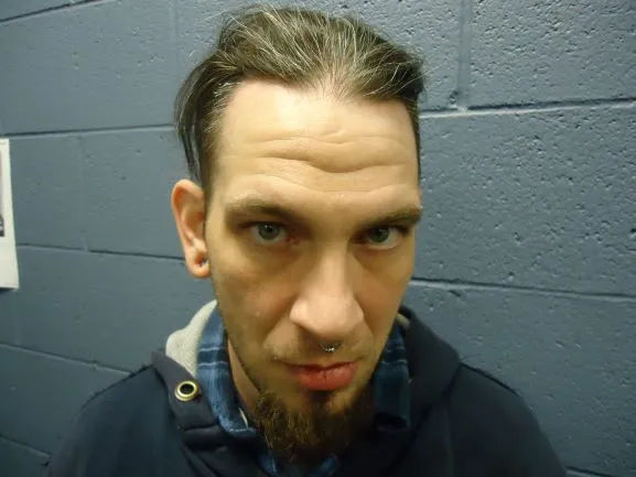 Registry photo of Christopher Lee Hall