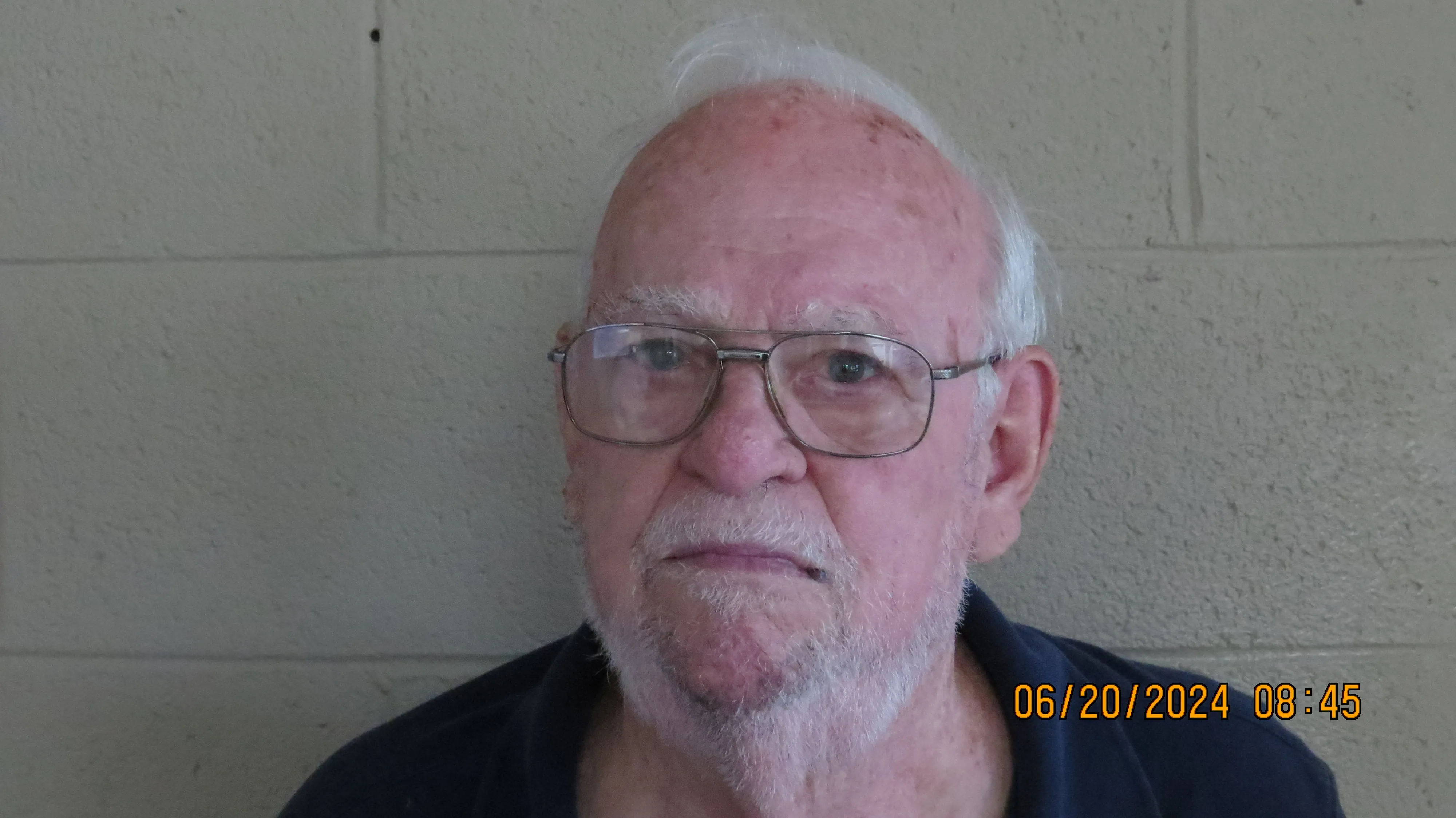 Registry photo of William J Yuenger