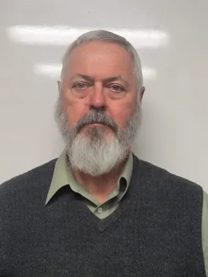 Registry photo of Donald Burns