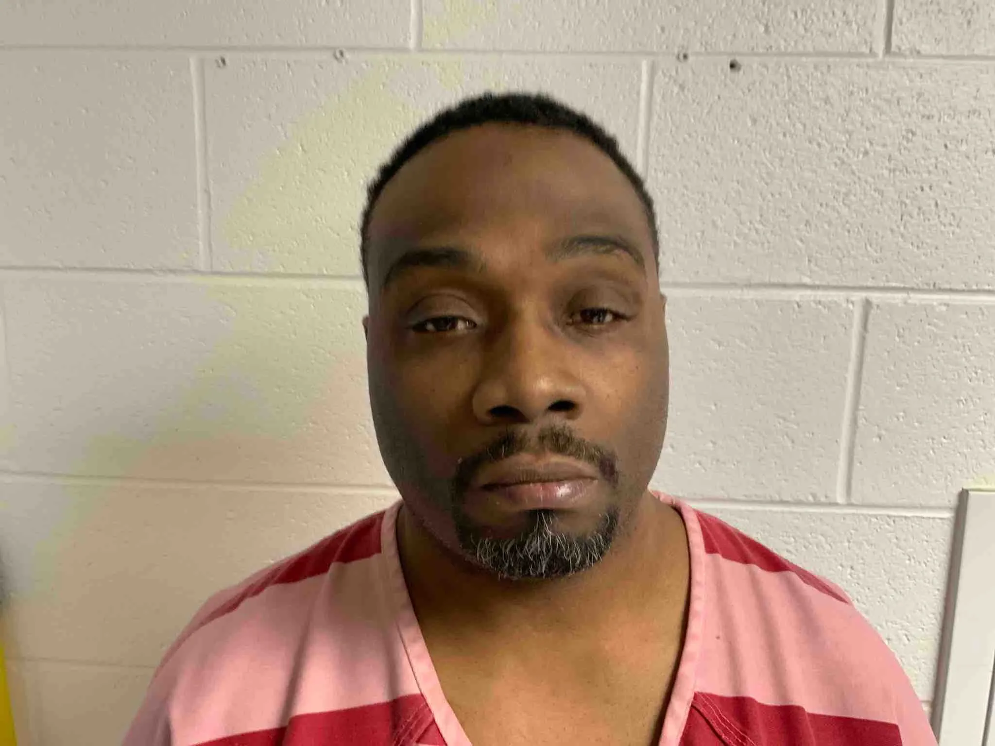 Registry photo of Corey N Hutchinson