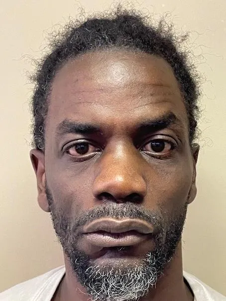 Registry photo of Terrell L Minniweather