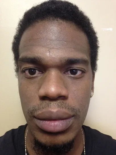 Registry photo of Corey Antwan Rivers