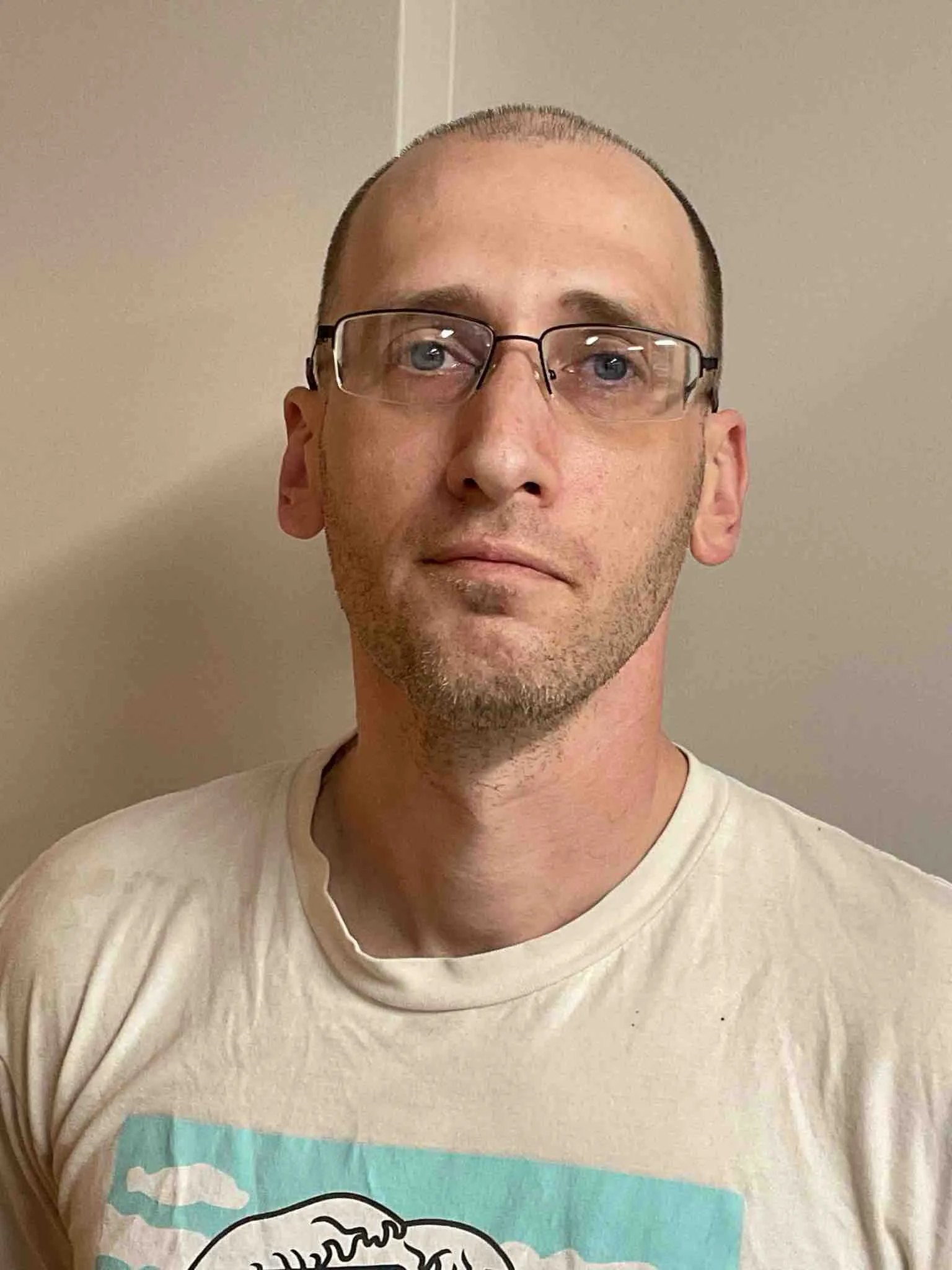 Registry photo of Richard Paul McManus JR