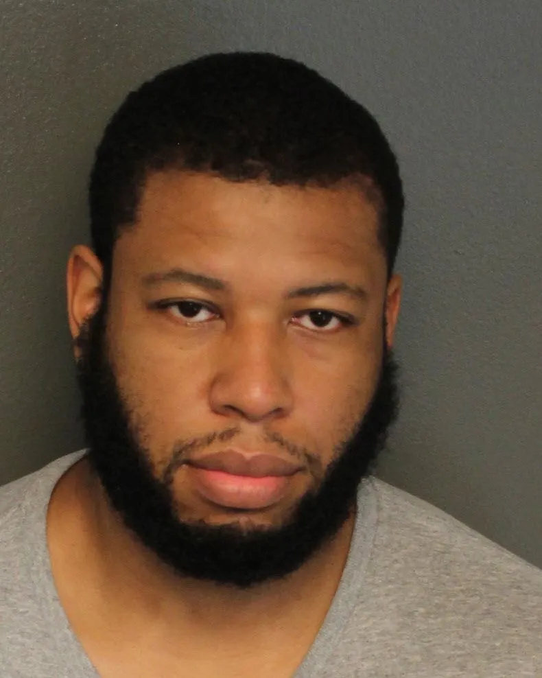 Registry photo of Sean Arron Russell