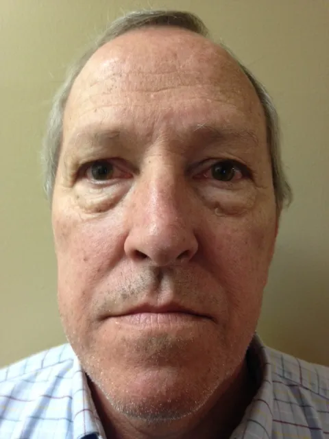 Registry photo of Charles Gordon Oakes