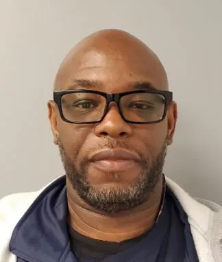 Registry photo of Henry Junior Beale JR.