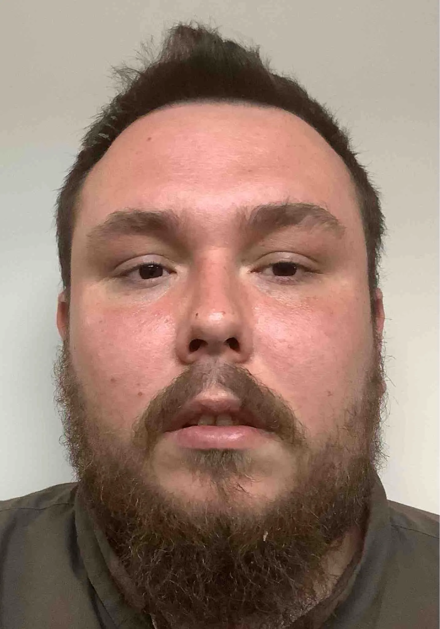 Registry photo of Junior Hooper