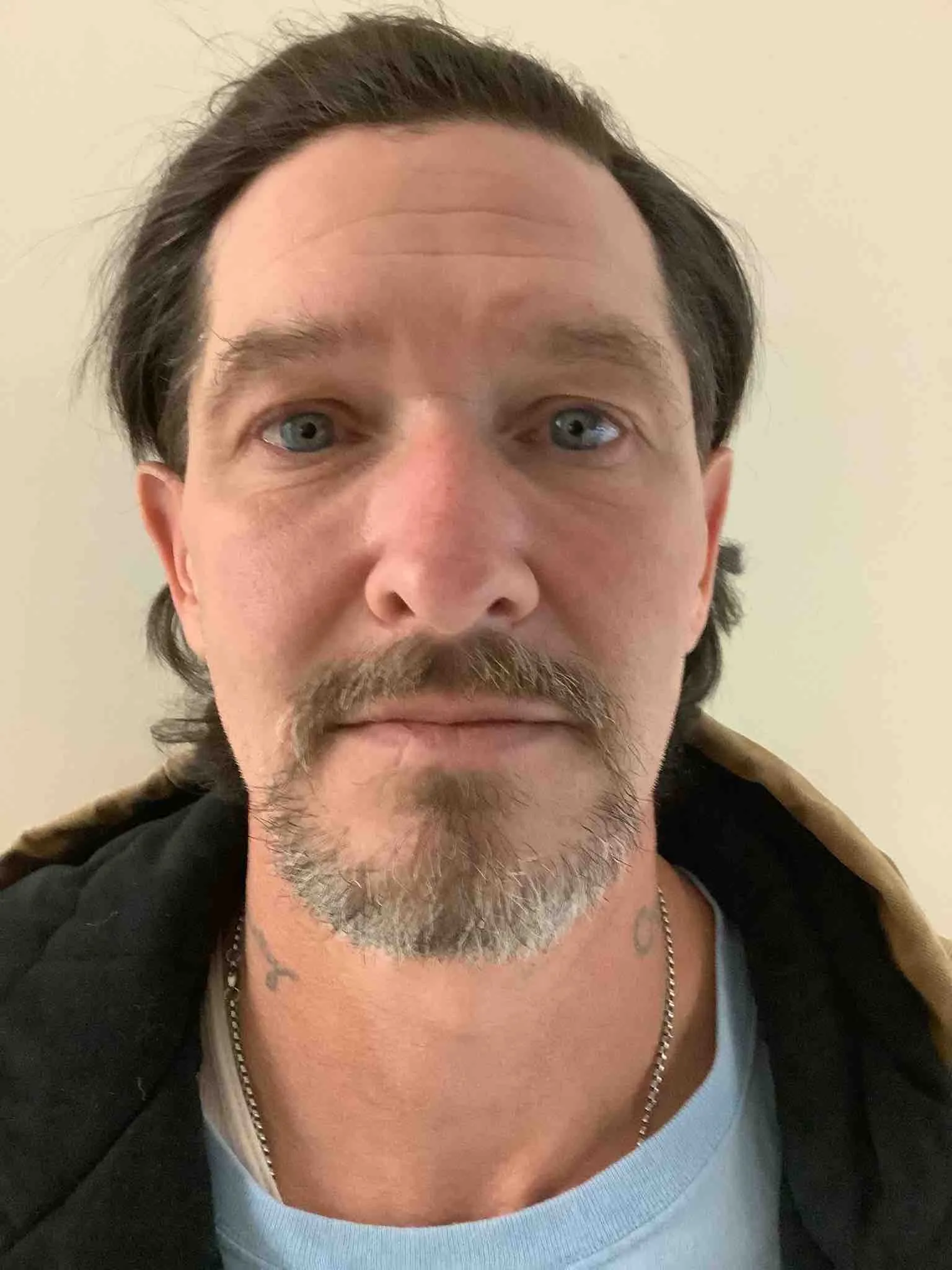 Registry photo of Victor Lloyd Smith