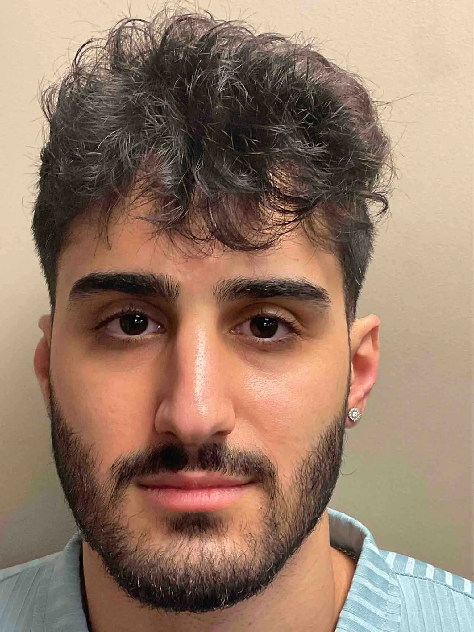 Registry photo of Lawan Razany