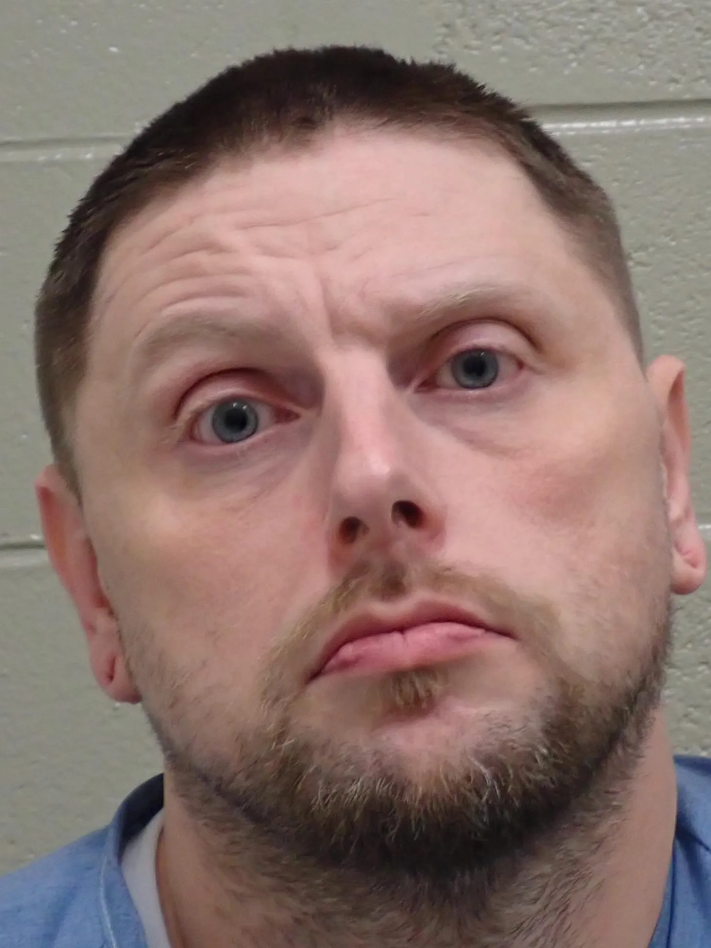 Registry photo of Ty Lathrop