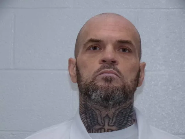 Registry photo of Charles Nichols