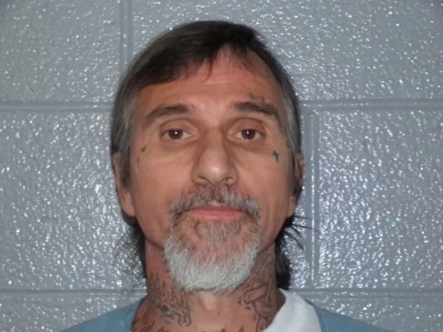 Registry photo of Roy Linnie Shifflett