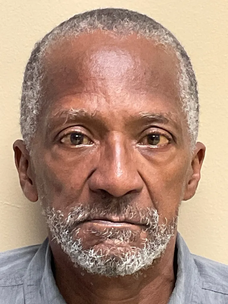 Registry photo of Clarence Edward Suell