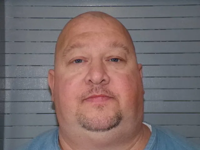 Registry photo of Charles Leatice Mooney