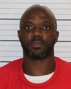 Registry photo of Derek Lashaun Boxley