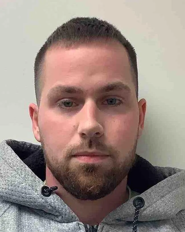 Registry photo of Blayne Richard Basler