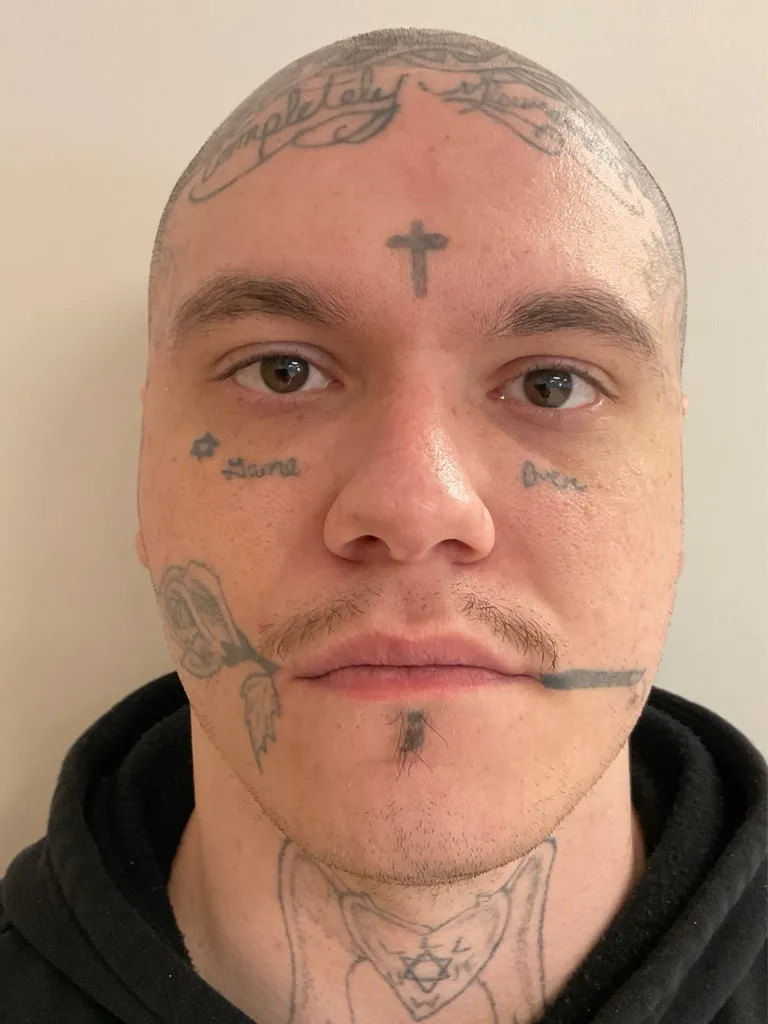 Registry photo of Lemuel Tristan Thombs