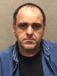 Registry photo of Bradley Lee Roach