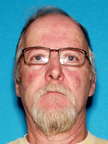 Registry photo of Charles Eugene Sides