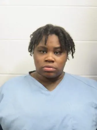 Registry photo of Tyasiza Nicole Roberson