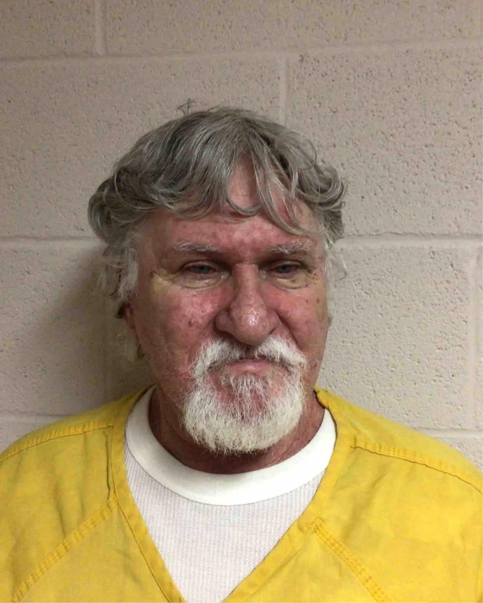 Registry photo of Arthur Lynn Newton