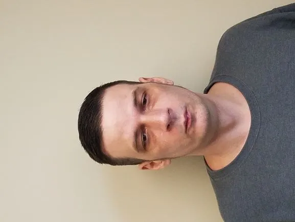 Registry photo of Aaron Lynn Dilkey