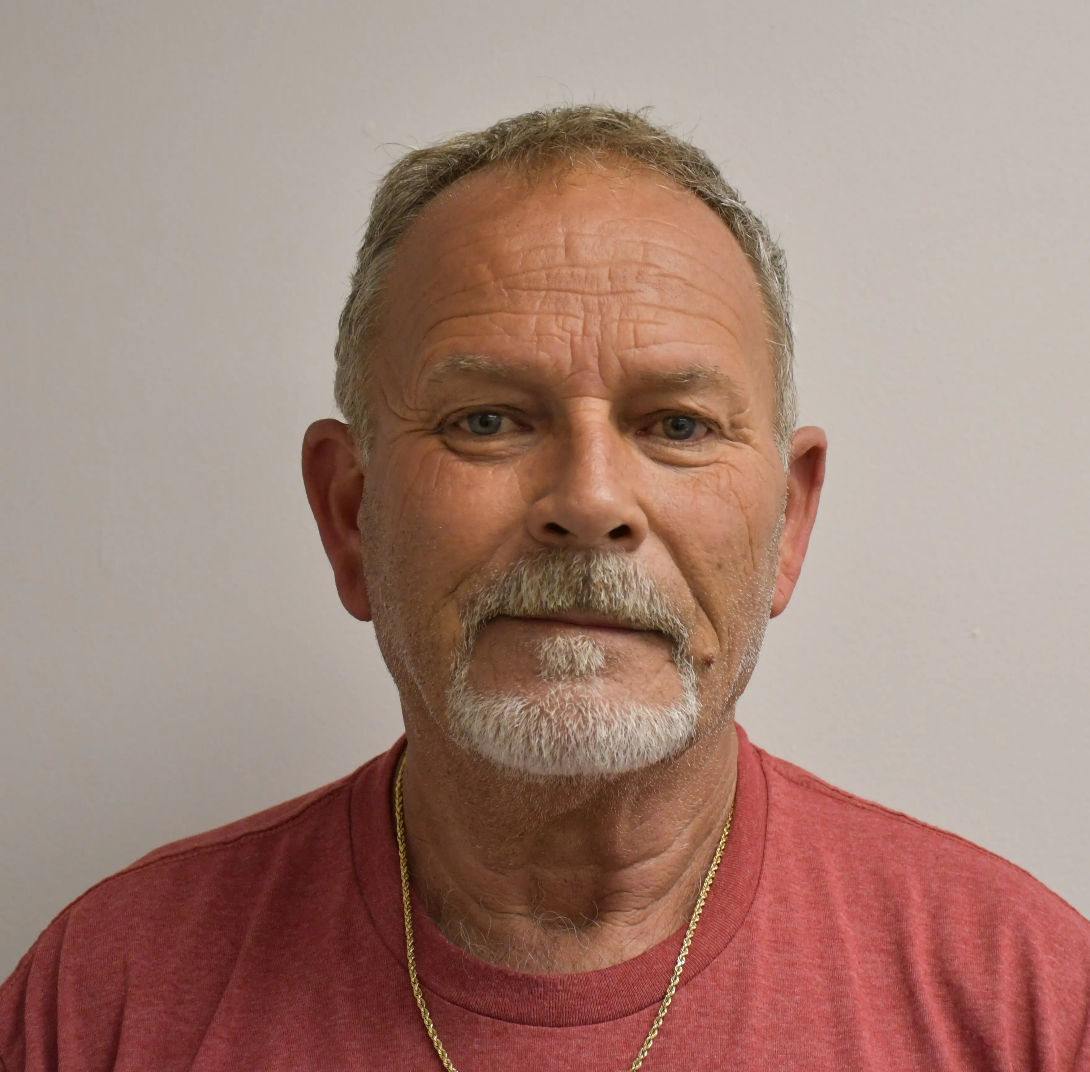 Registry photo of Earl T Collins