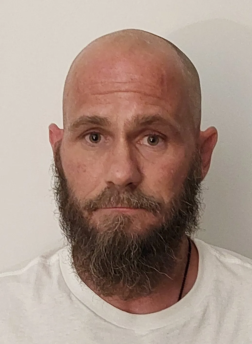 Registry photo of Thomas D Milton