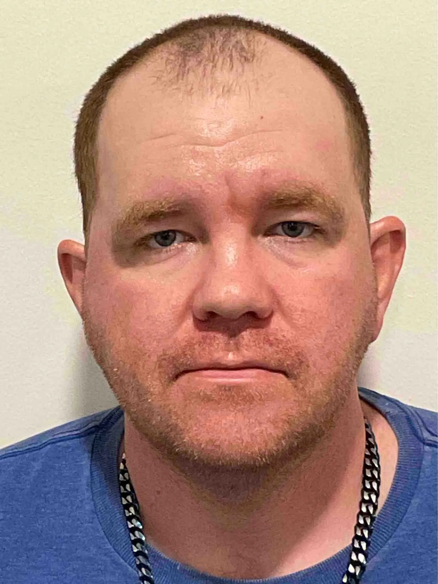 Registry photo of Bobby Lee Chick