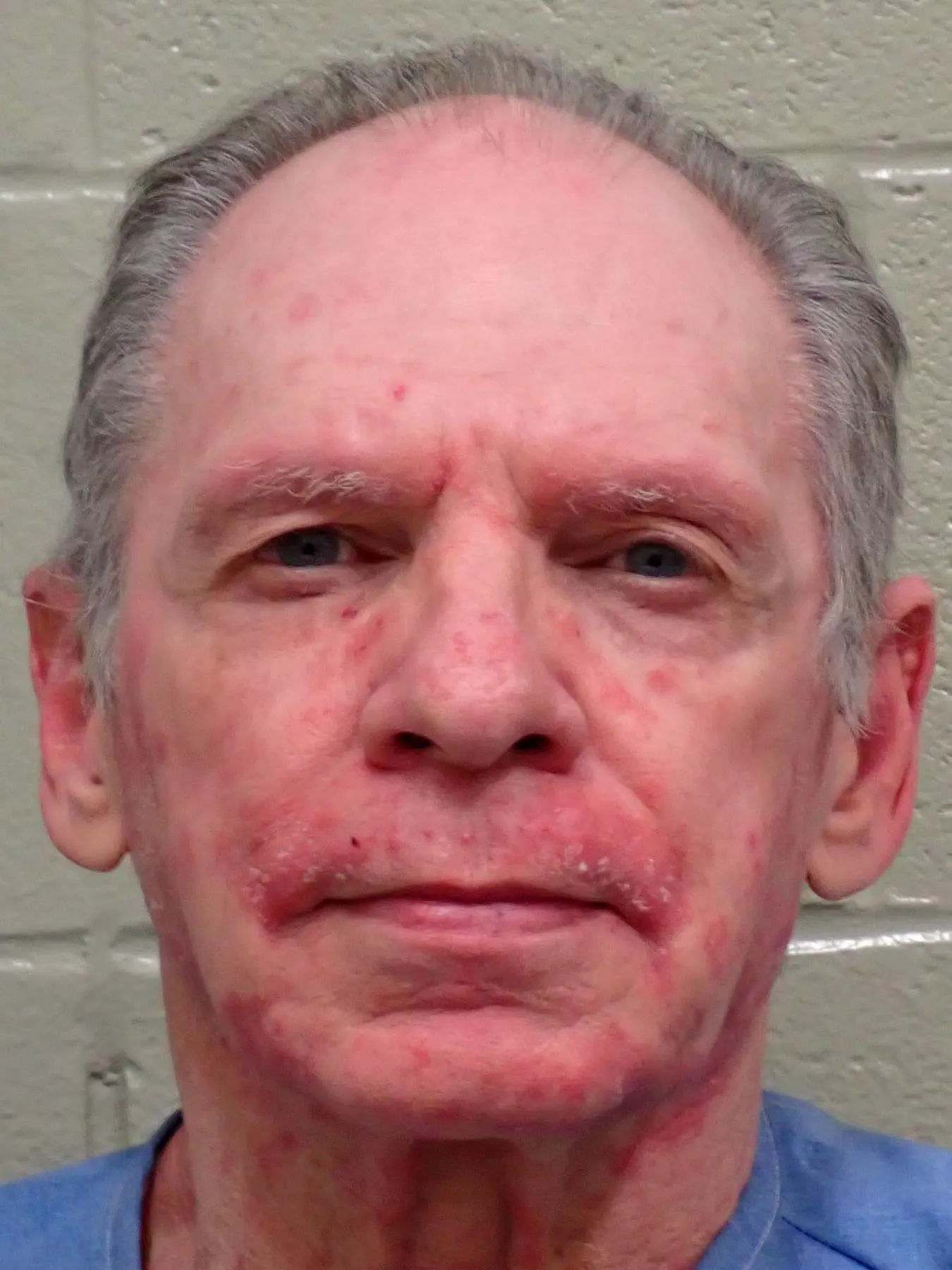 Registry photo of Gary Lee Benton