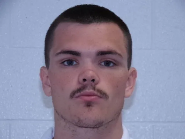 Registry photo of Carson Dane Hopper