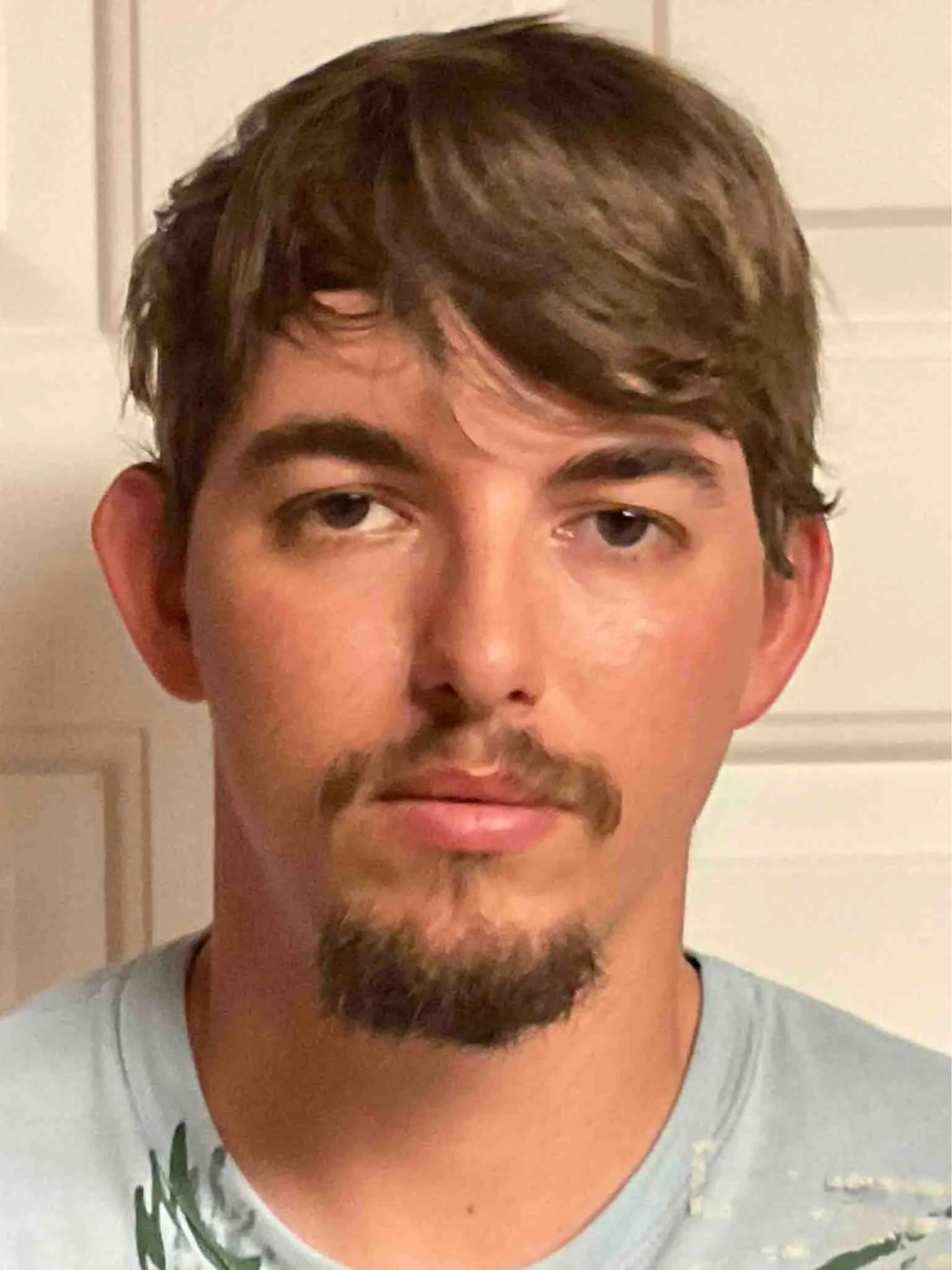 Registry photo of Gregory Luna