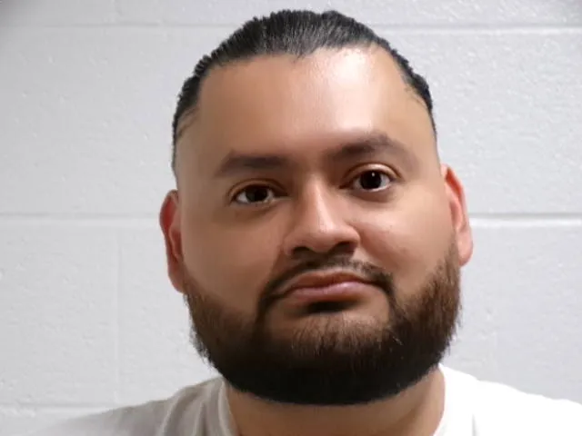 Registry photo of Hugo Gonzalez-Meza