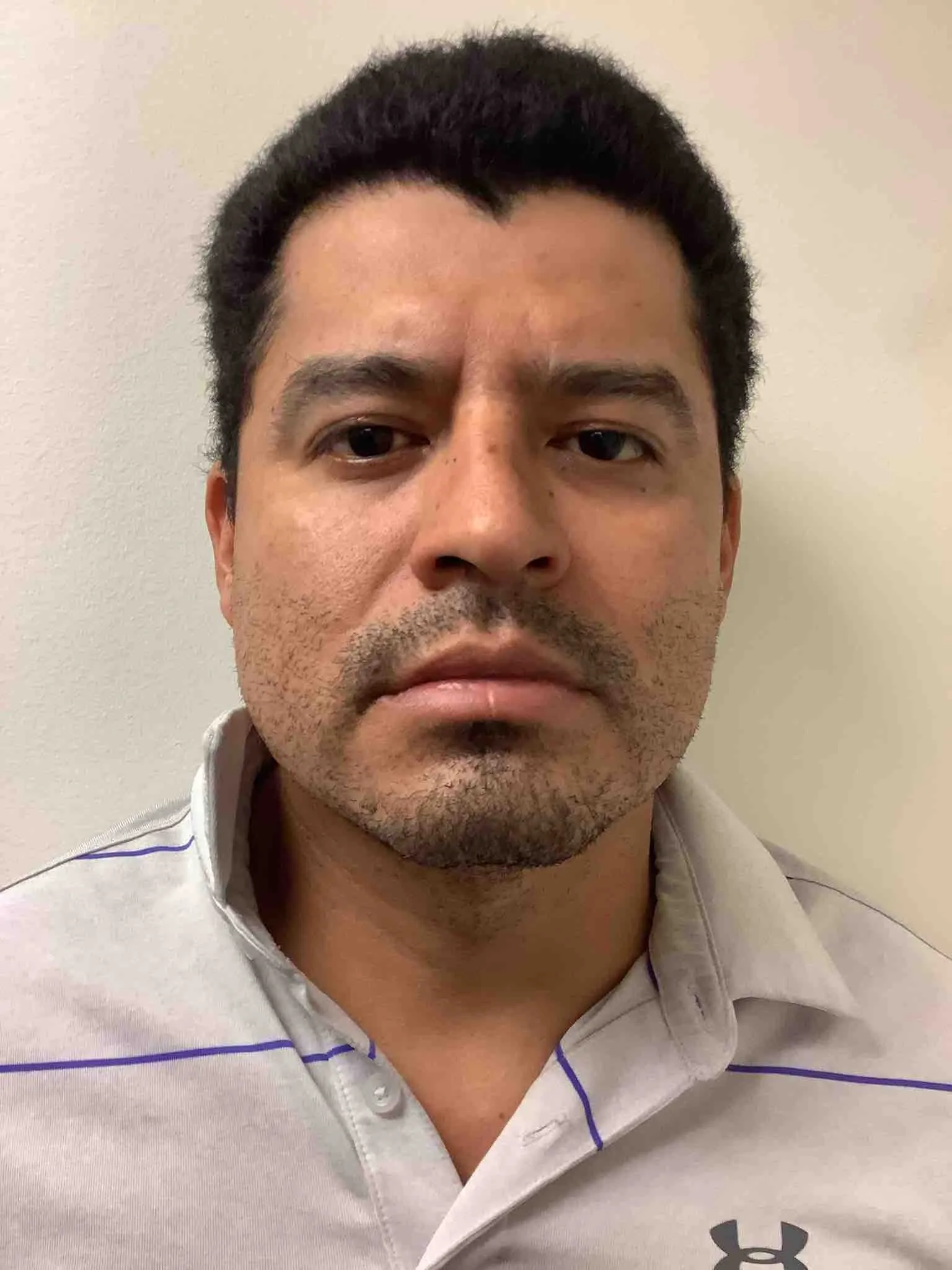 Registry photo of Eleaza Castro-Ramirez