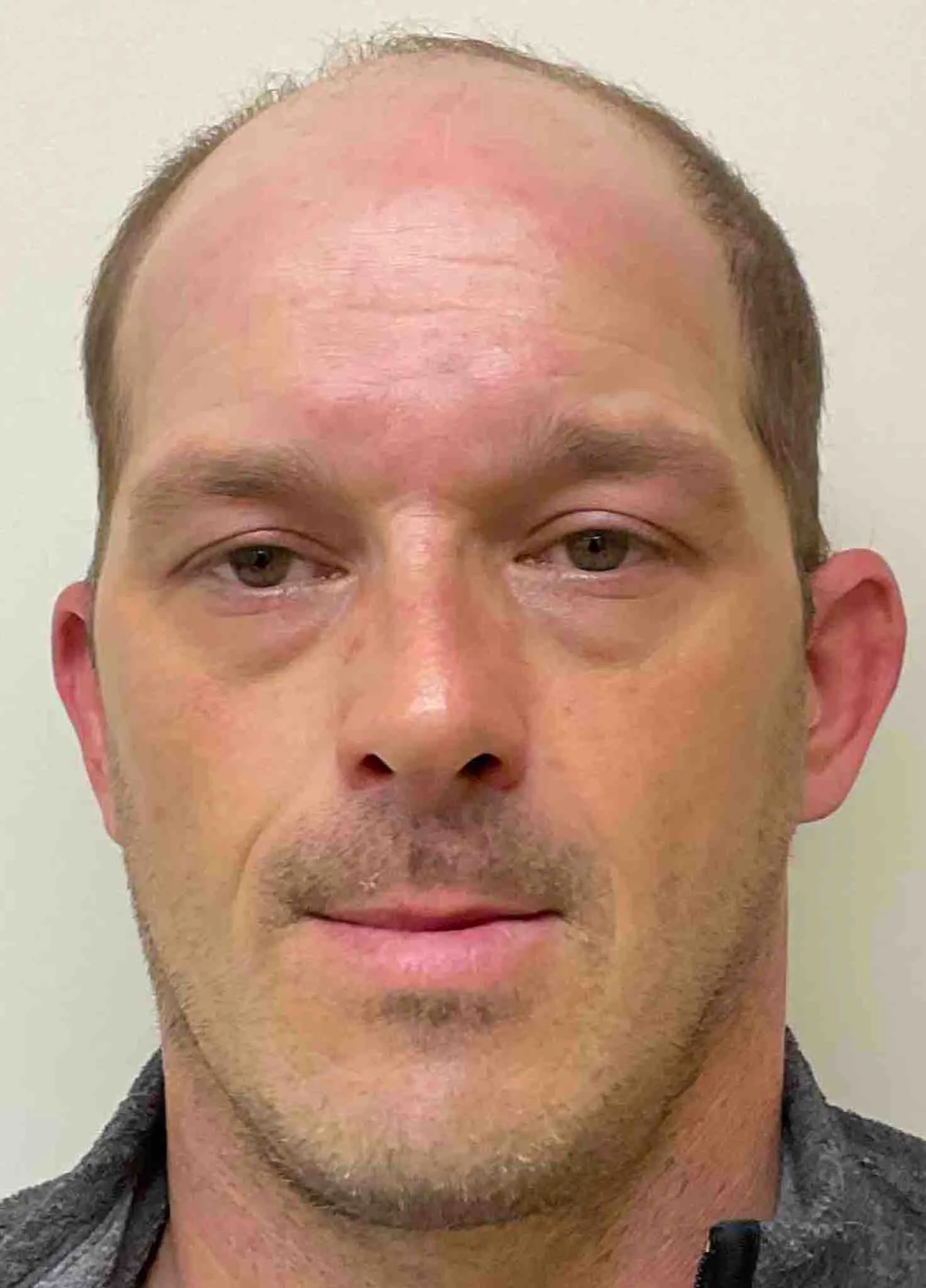 Registry photo of Brandon Wayne Carper