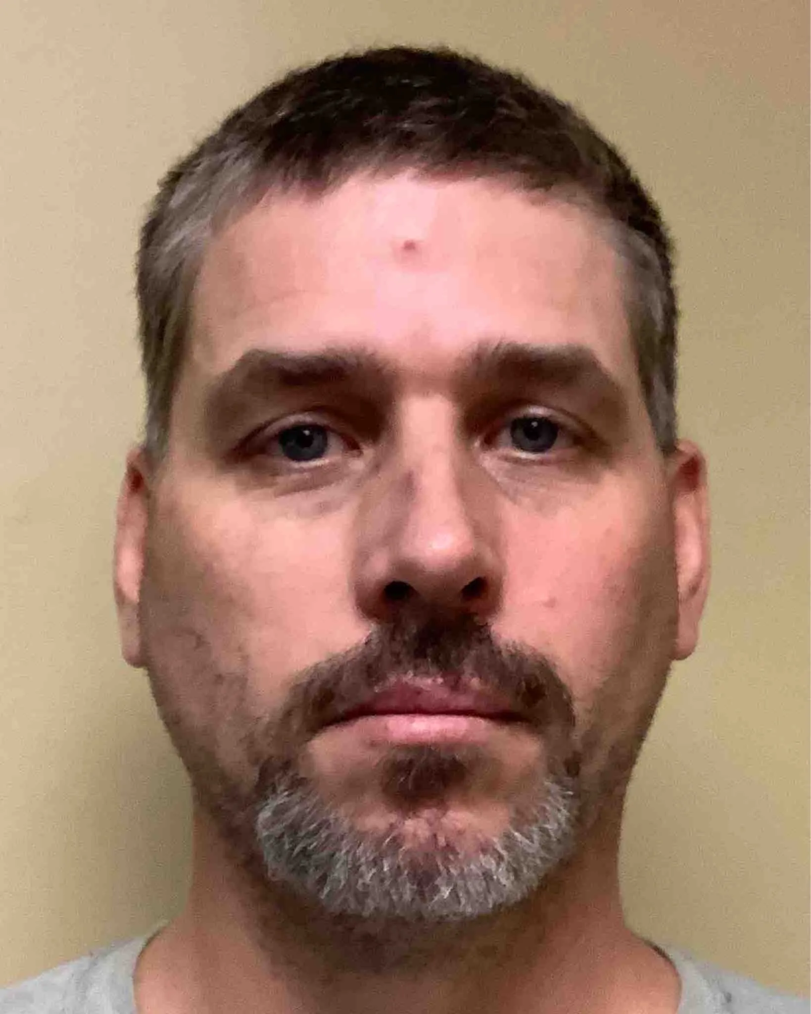 Registry photo of Dean L Mitchell