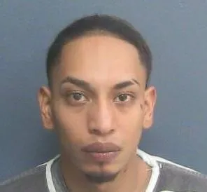 Registry photo of Edgard Daniel Bustillo