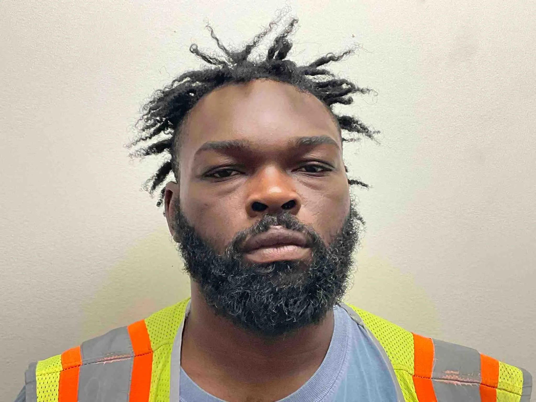 Registry photo of Charles Edward Woods