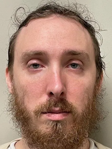 Registry photo of Justin Michael Varichak