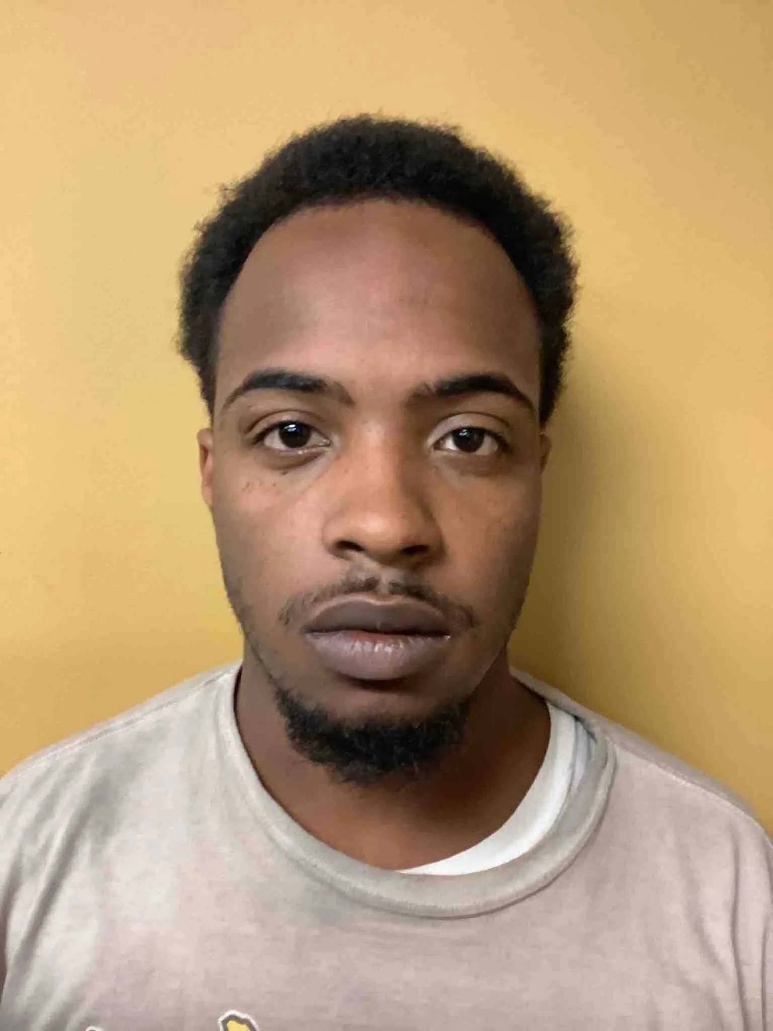 Registry photo of Deovionne Kevon Giles