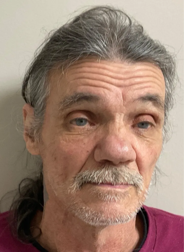 Registry photo of Larry M Odom