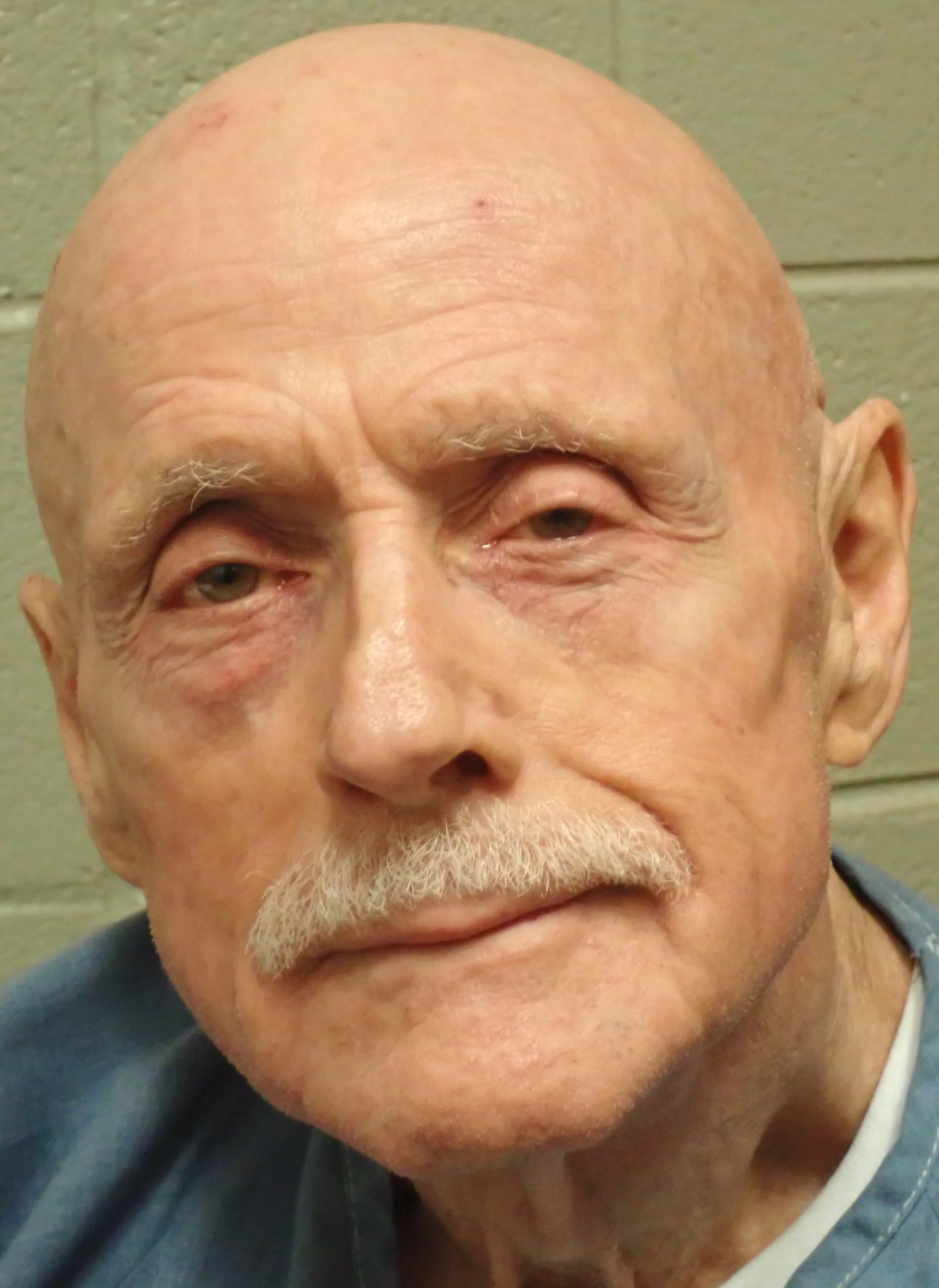 Registry photo of Laurence Orange