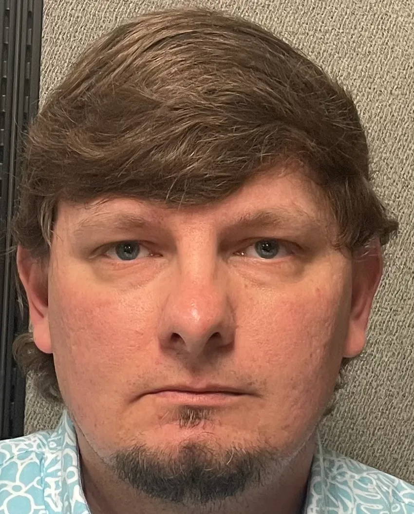 Registry photo of Joshua Blake Lowery