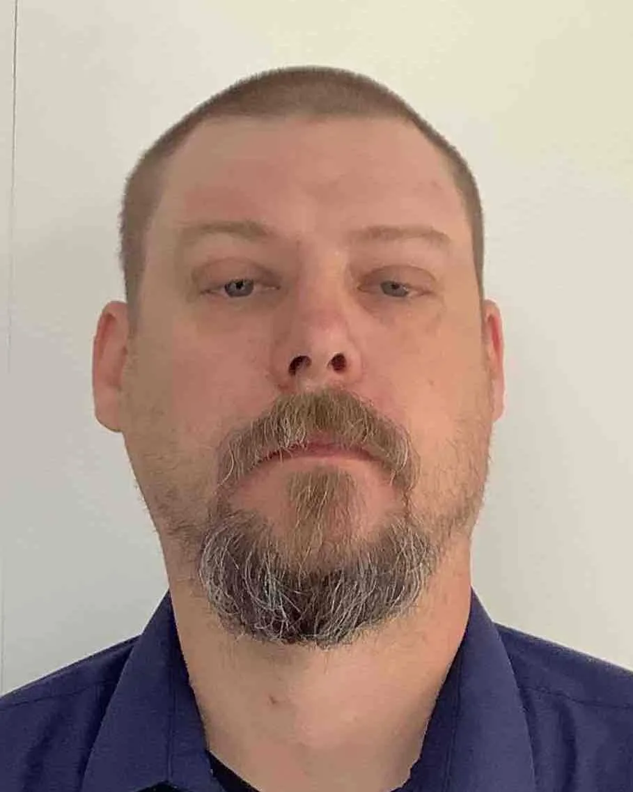 Registry photo of Jason Sutton