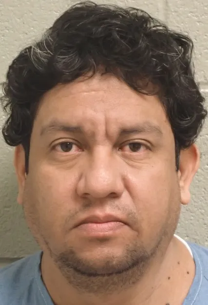 Registry photo of Luis Martinez Morado