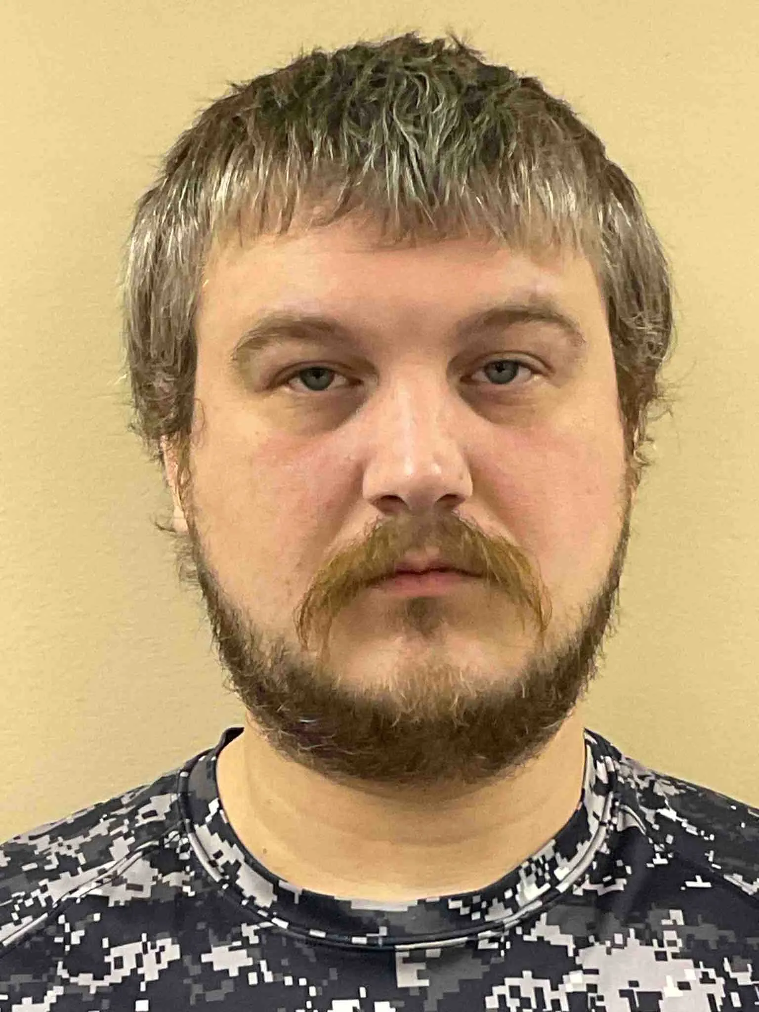 Registry photo of William Brian Fuzzell