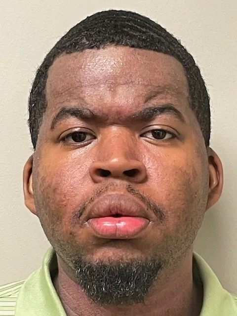 Registry photo of Lashawn Perry