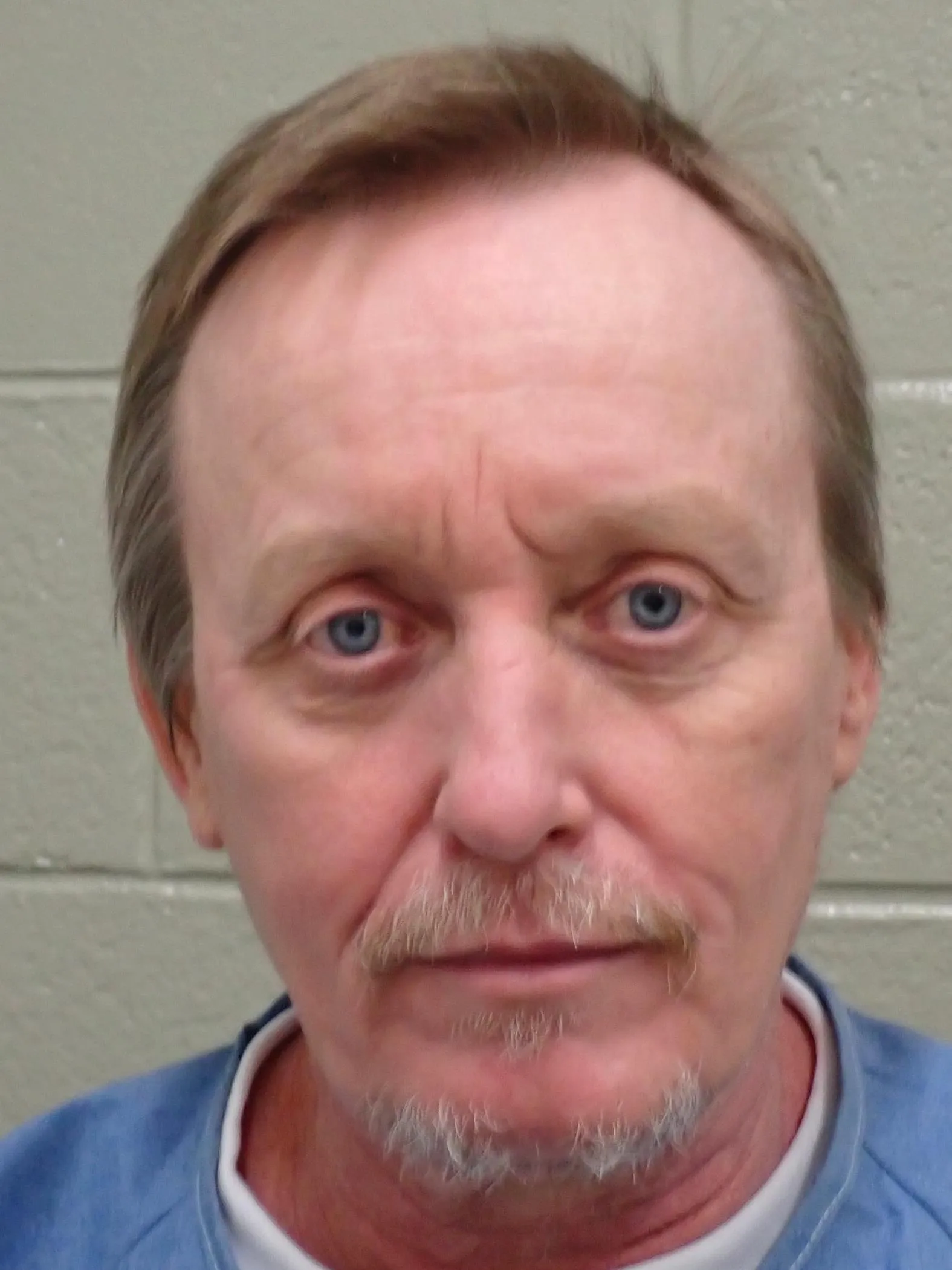 Registry photo of Darrel Brandon Rogers