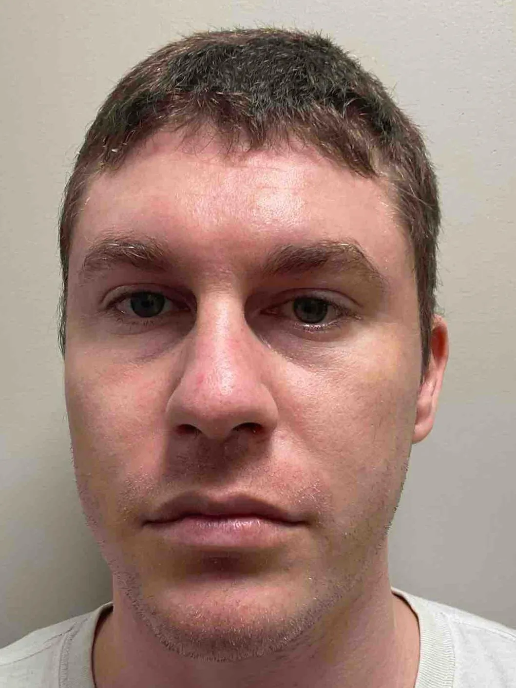 Registry photo of Jason Andrew Flores-Nugent